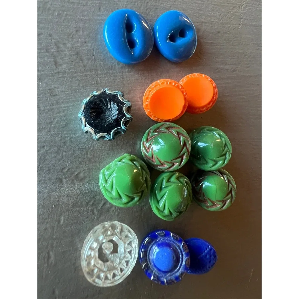Vintage‎ Glass Buttons Lot 12pc Carved Art Deco Czech Retro Upcycled MCM Crafts